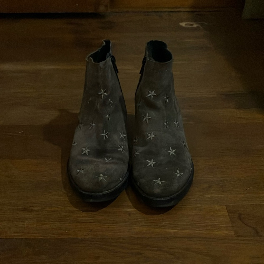 Kanna Brown Ankle Booties with Star Pattern